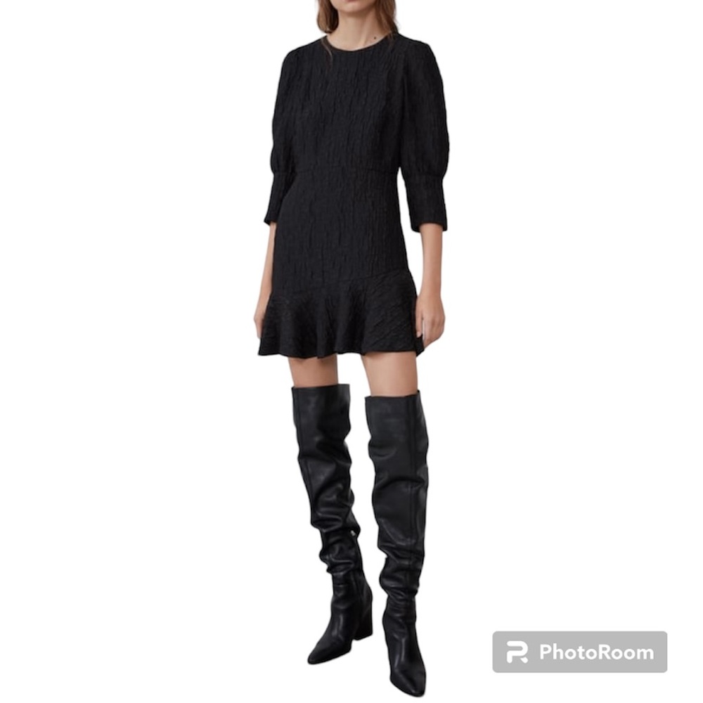 NWT. Zara LBD puff sleeve flowy party black mini dress Size XXS